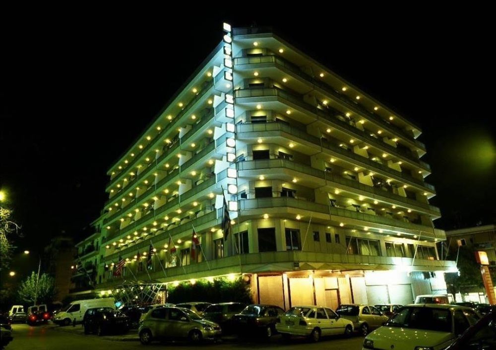 Xenophon Hotel Atene Esterno foto